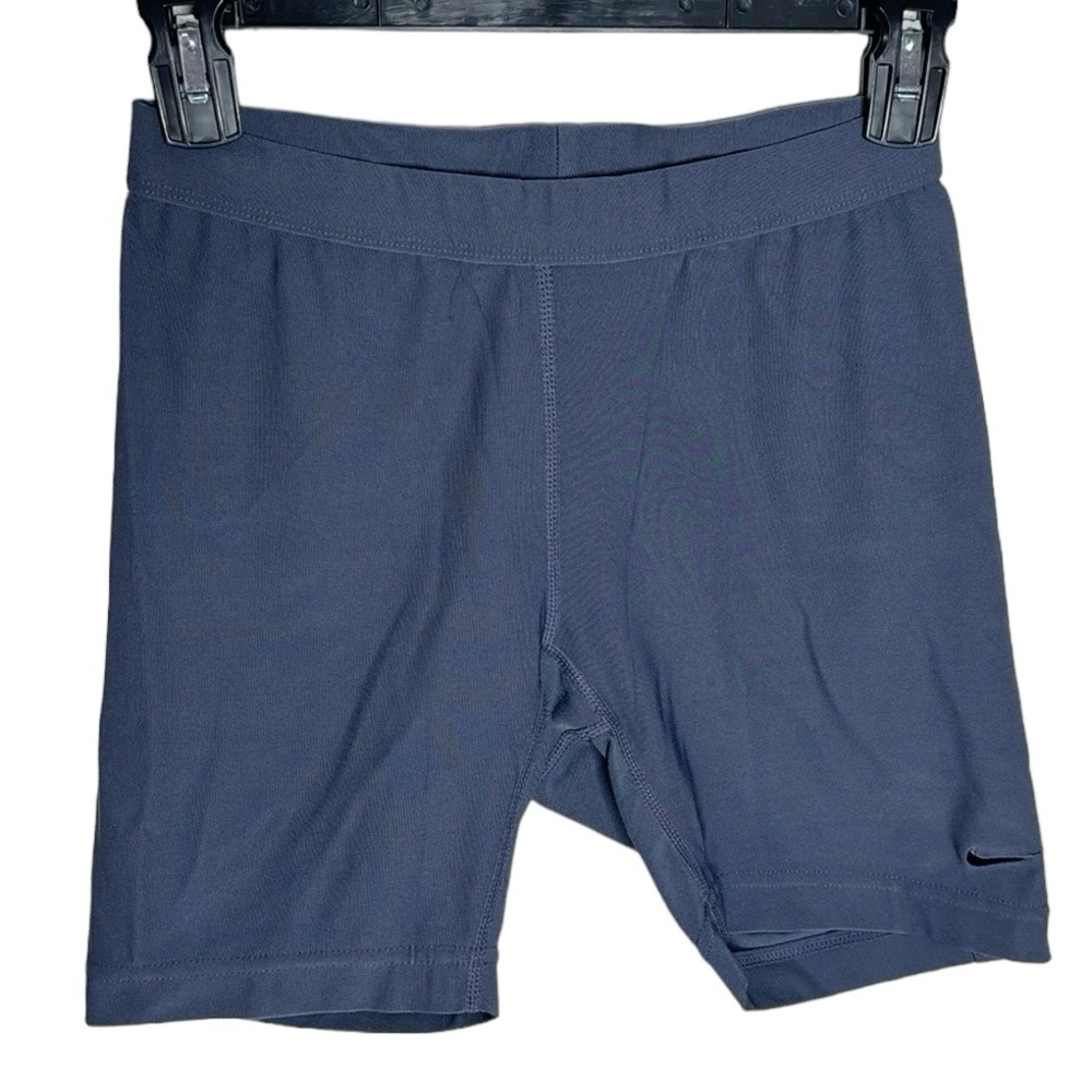 Nike dri-fit athletic biker shorts with mesh pockets charcoal grey size XS